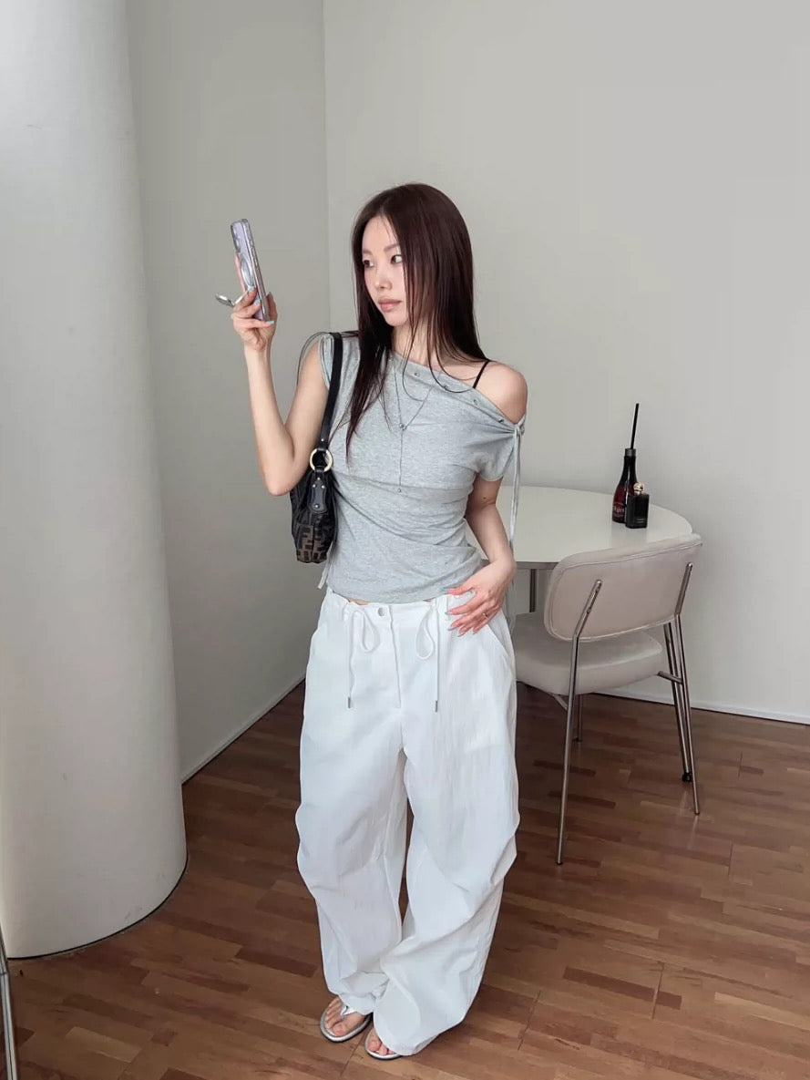 eyelet boat neck top / 3 colors