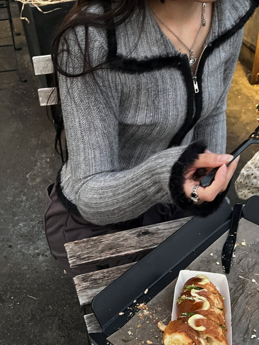 【My Picks ! 】Two Tone Zipper Knit Top / Blue