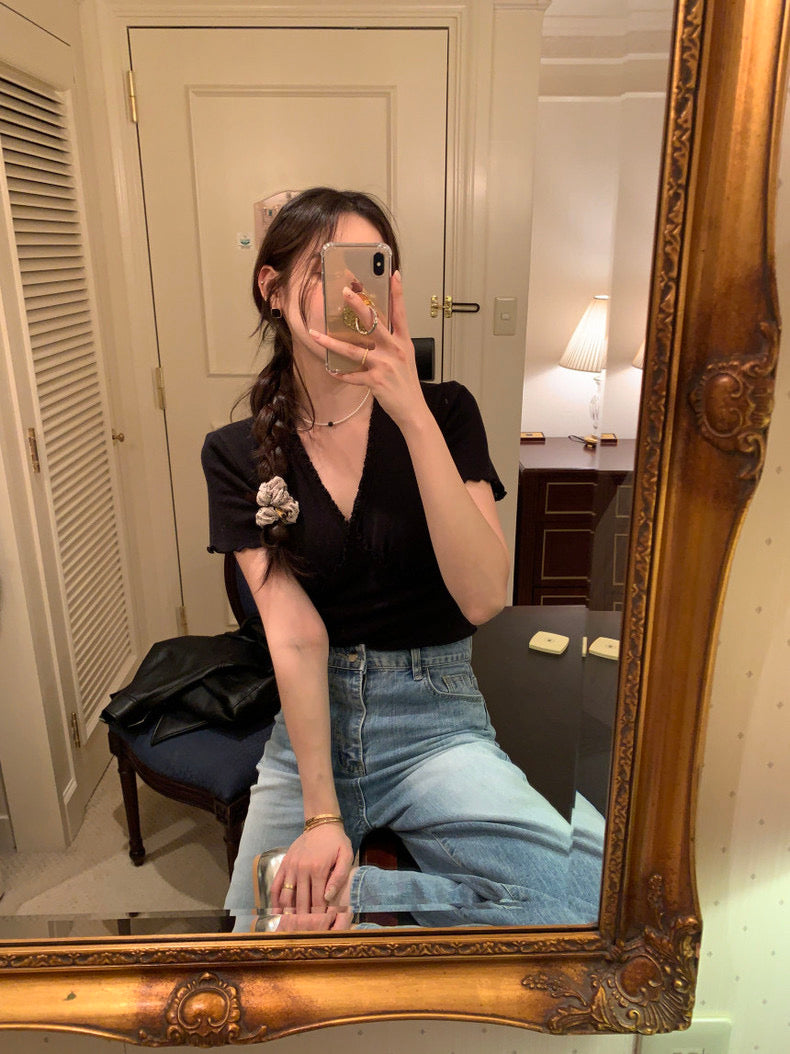 【超顯瘦!自留兩色!】V-neck floral top/ 3 colors