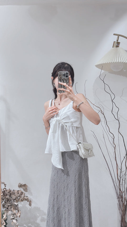 [ 🇰🇷 店主自留 𐙚⋆°⋆♡] floral tied ribbon top / white