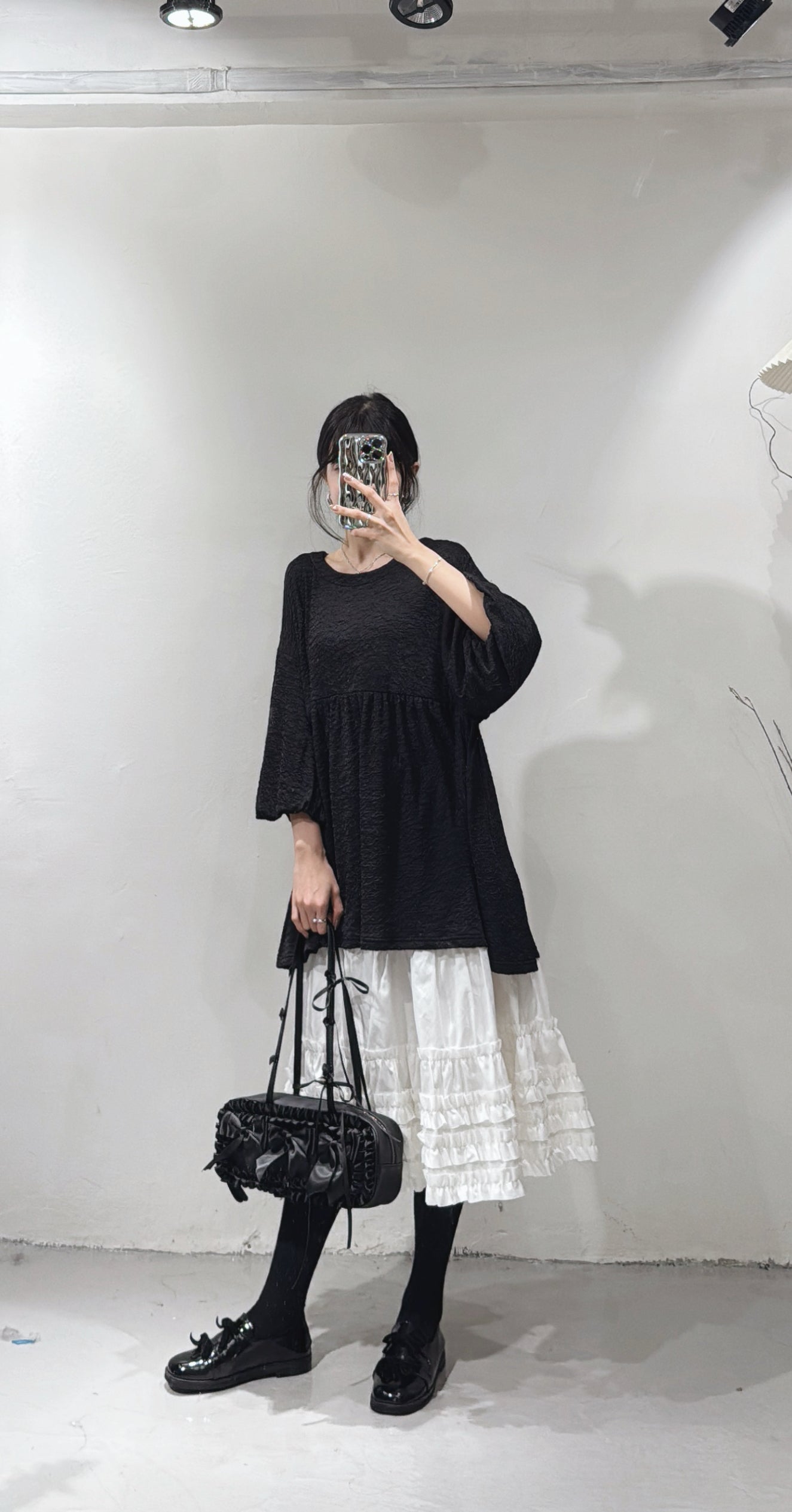 [ 質地輕薄！] textured ballon sleeve top / black