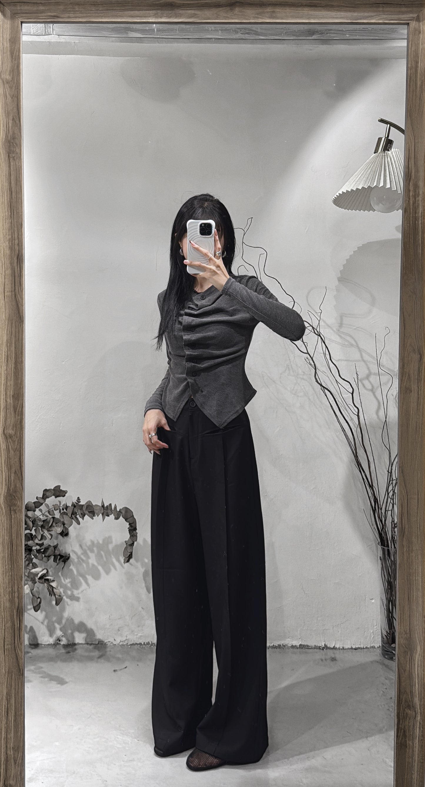 [ new year picks! 🧧 ] ruffle shirring top / charcoal