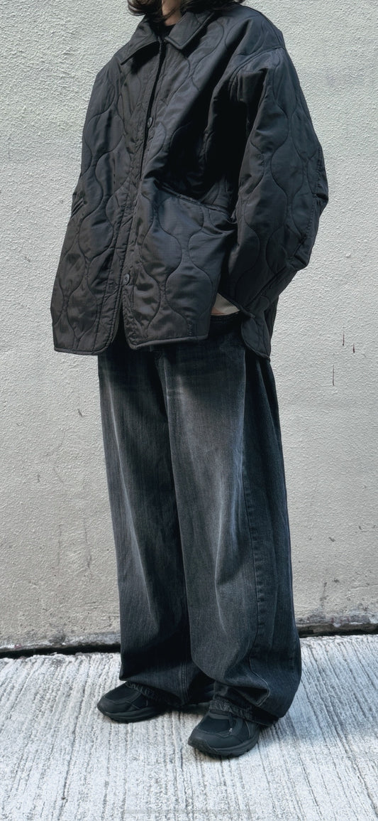 [Boyish items !] Baggy Dart Jeans - Washed Black
