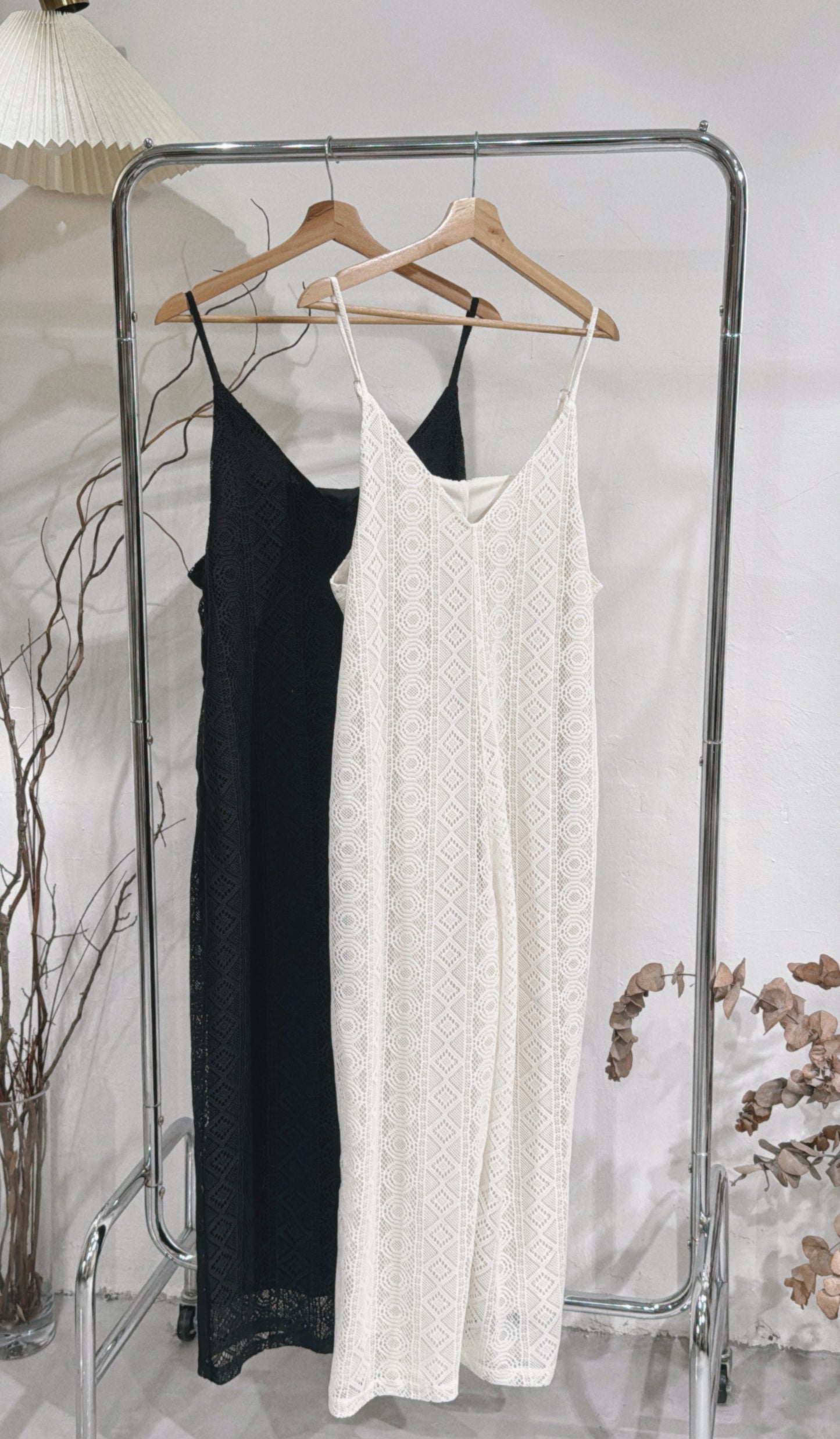 [ 現貨 / 預訂🪽⋆ ՙִՙ ] lace jumpsuit • 2 colors