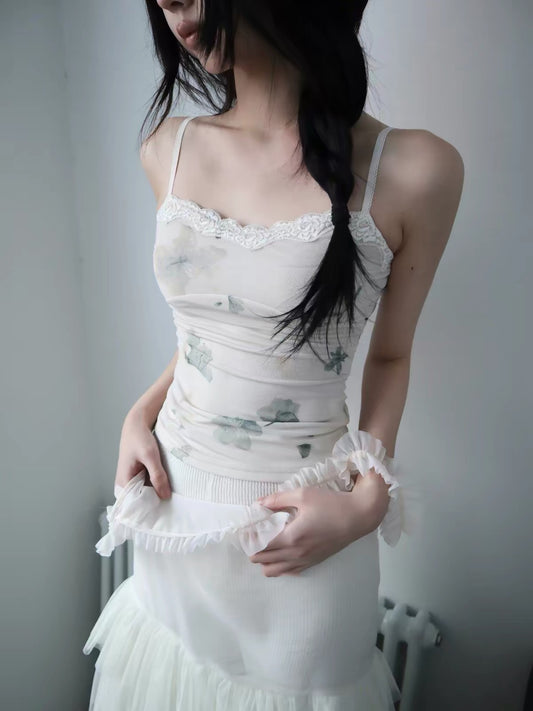 [ 預訂🪽⋆ ] [ 超精緻的水墨印花! ] vintage bloom lace cami • 3 colors
