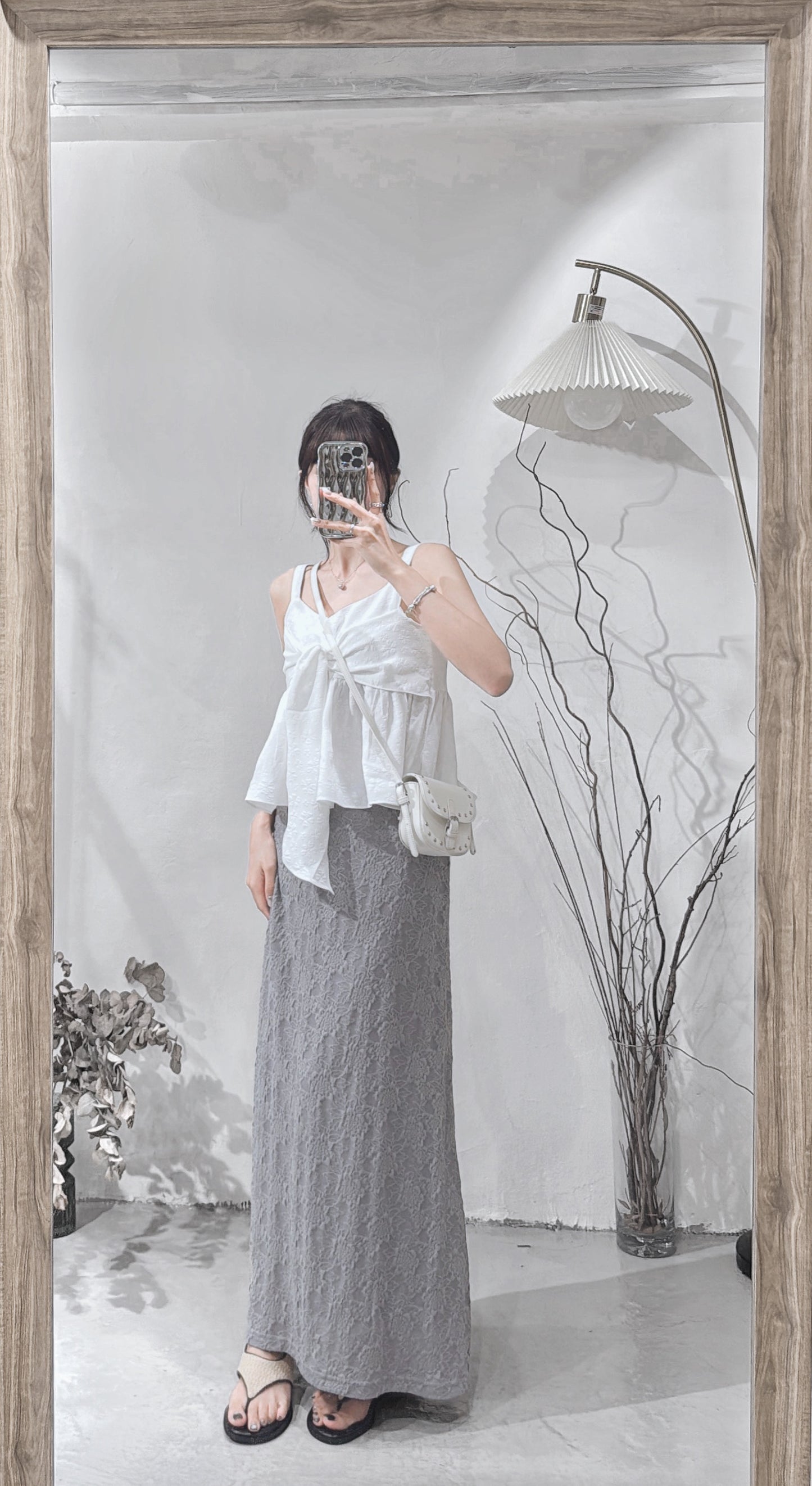 [ 🇰🇷 店主自留 𐙚⋆°⋆♡] floral tied ribbon top / white