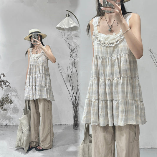 checked ruffle vest/ beige