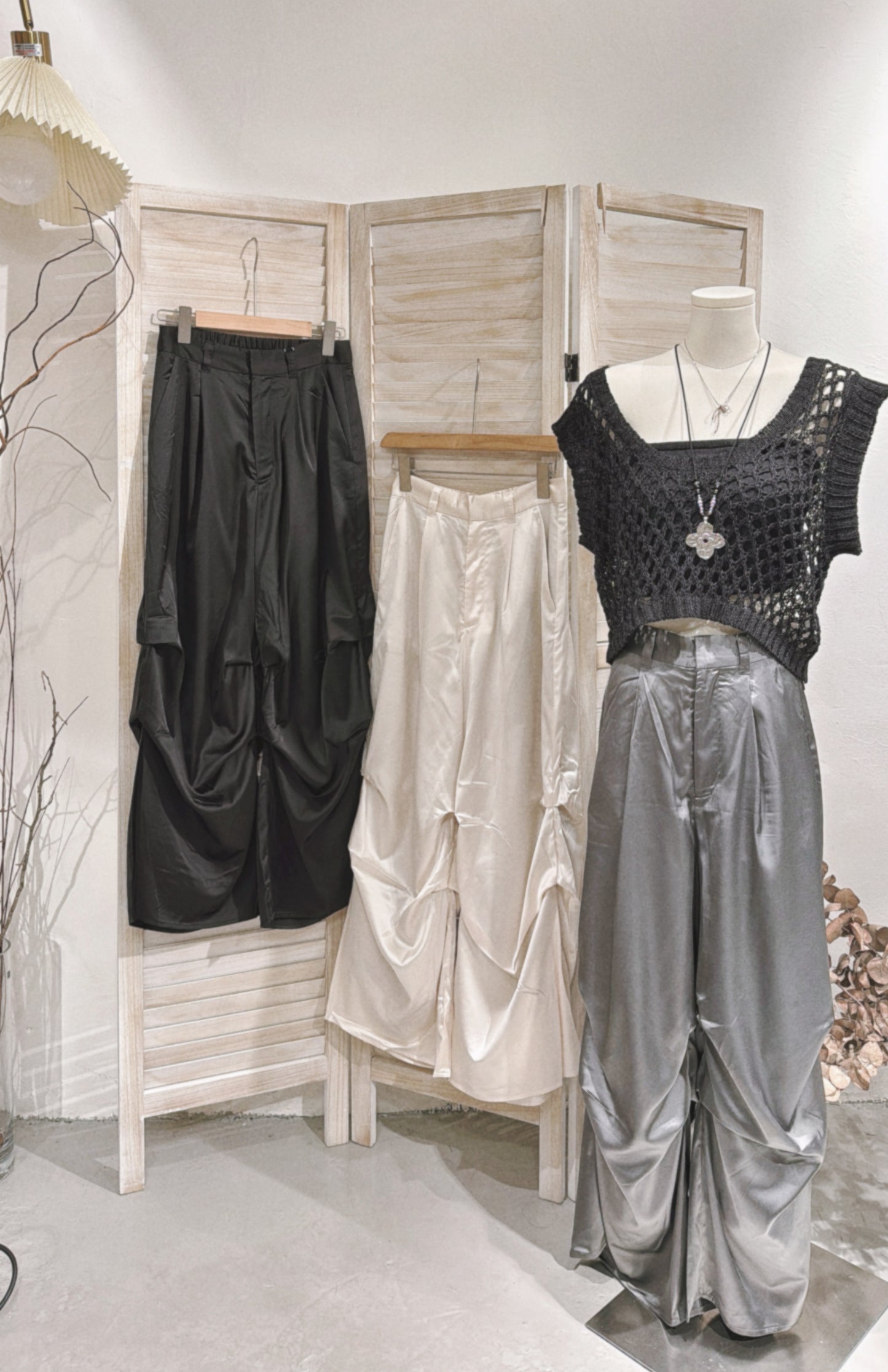 [ 預訂˚⊹♡ ] [ 小個子友好！] glossy dart pants / 3 colors