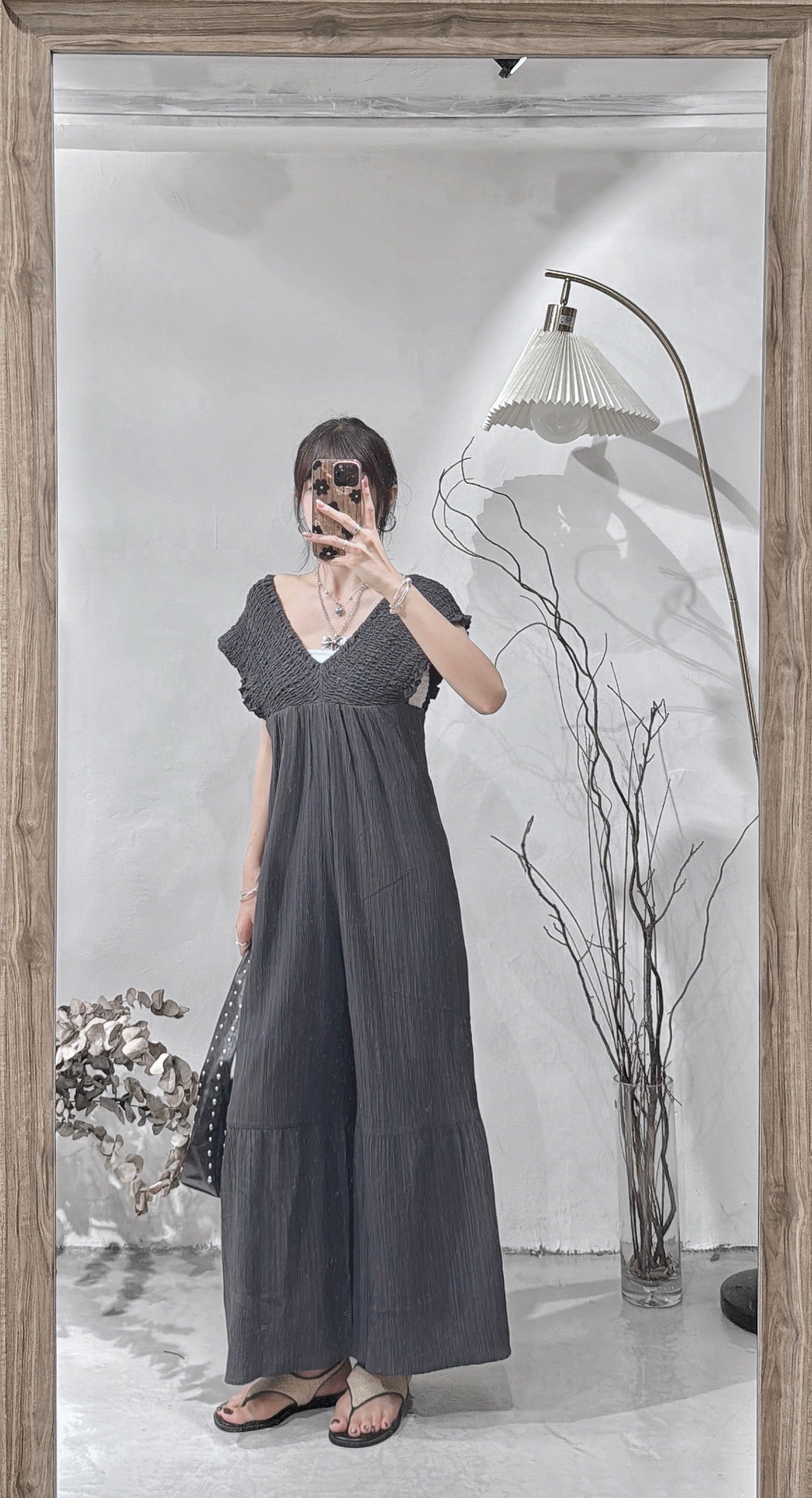 [ 現貨/預訂 𐙚˙⋆.] Frill overall / charcoal