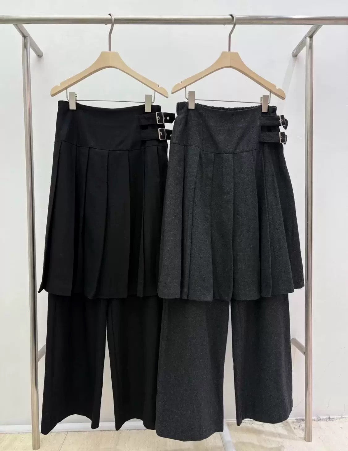 [ 預訂 ⋆𐙚 ̊ ] [ 店主自留款！] bucket pleated pants / 2 colors