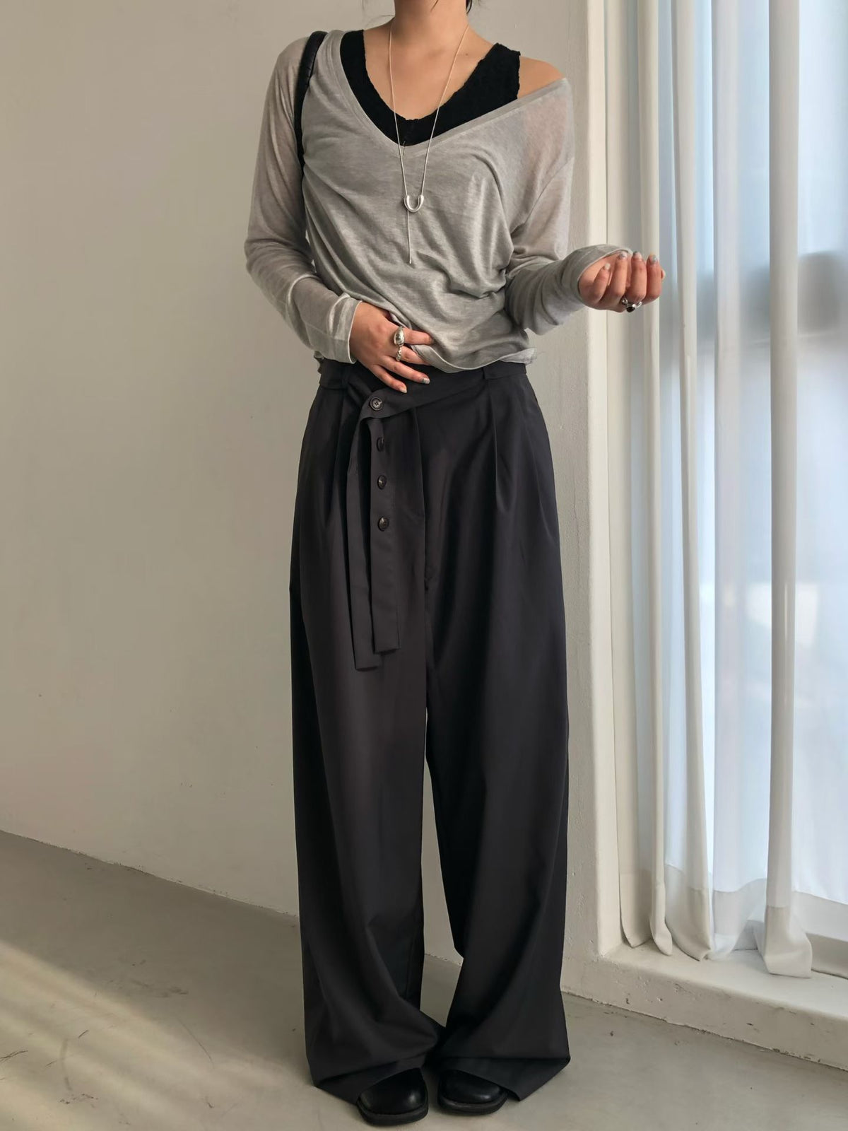 [ 預訂🪽⋆ ] [ 店主picks！] strap pants / 2 colors