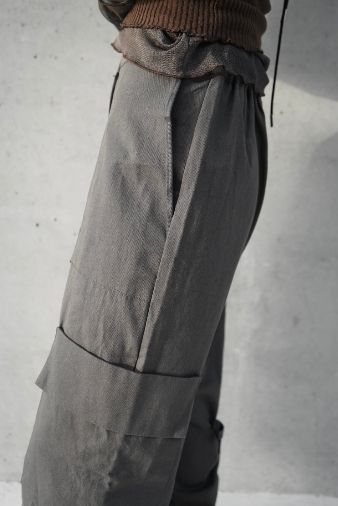 【一日限定價！】Back ribbon cargo pants/ grey