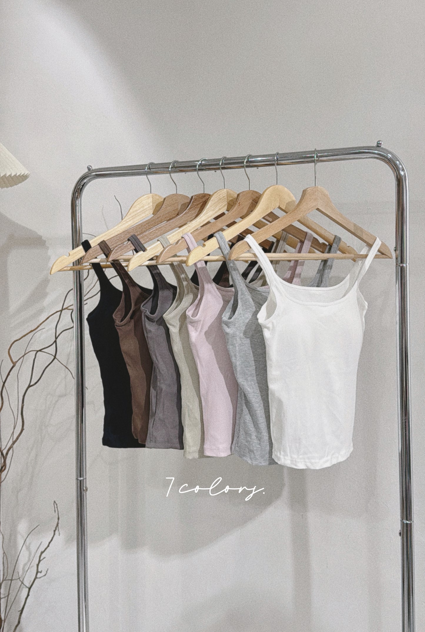 [ 預訂🪽⋆ ՙִՙ ] [ 長度剛好！] trip cami / 7 colors