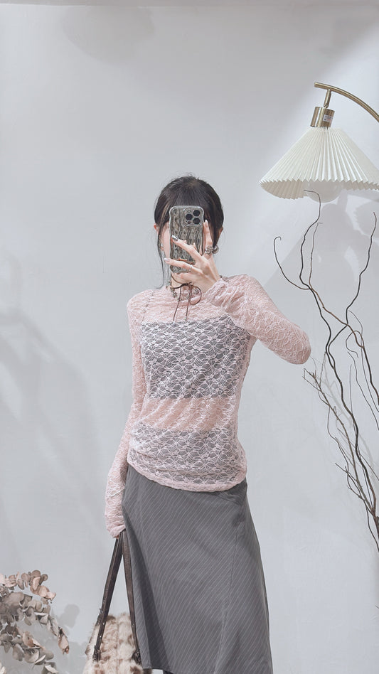 [ 預訂 𐙚⋆˚ ] [ 打底必入！]  Lace round neck top / 2 colors
