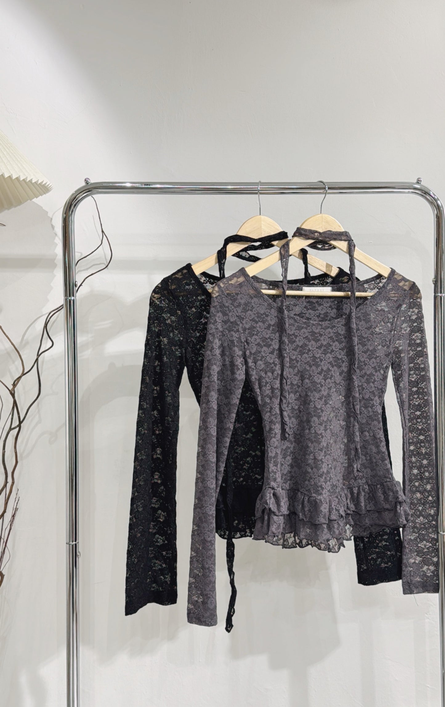 [ 預訂⋆⁺₊❅ ] frill lace top / 2 colors