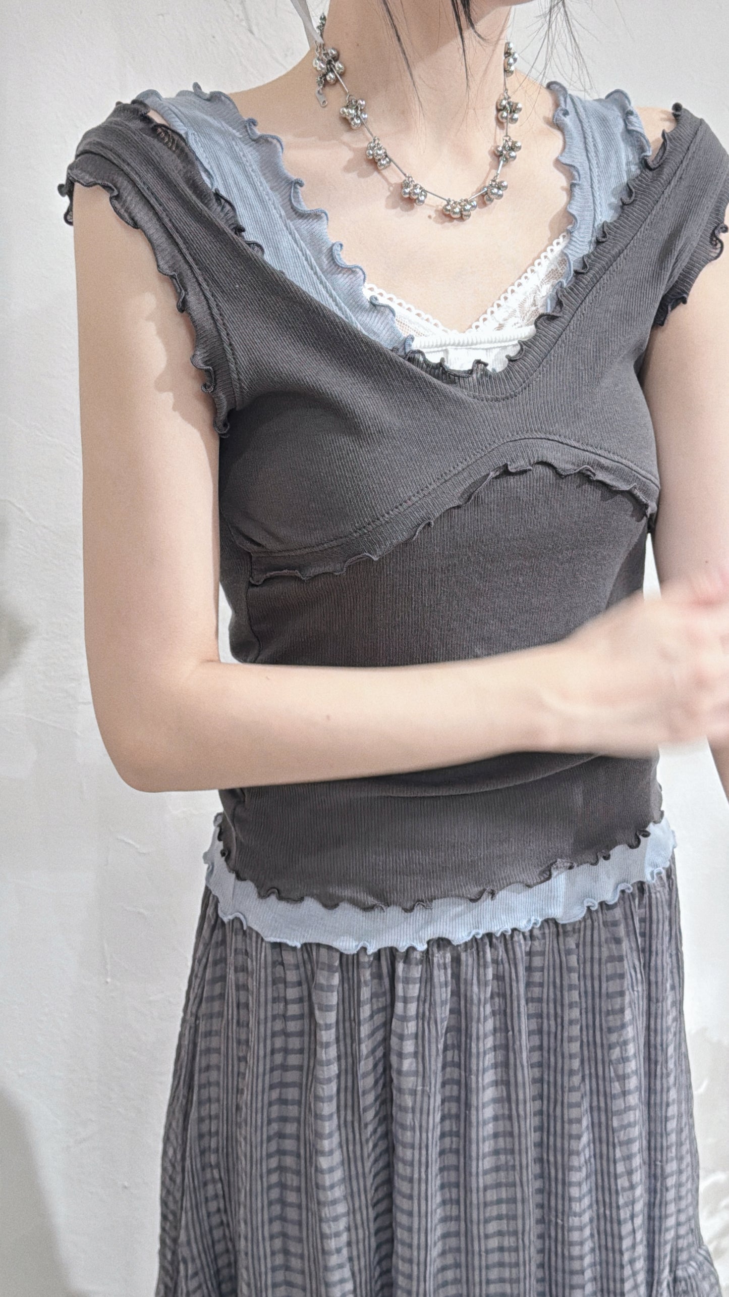 [ 預訂 🪽⋆ ՙִՙ ] [ 包色價！] ruffle cami • 4 colors