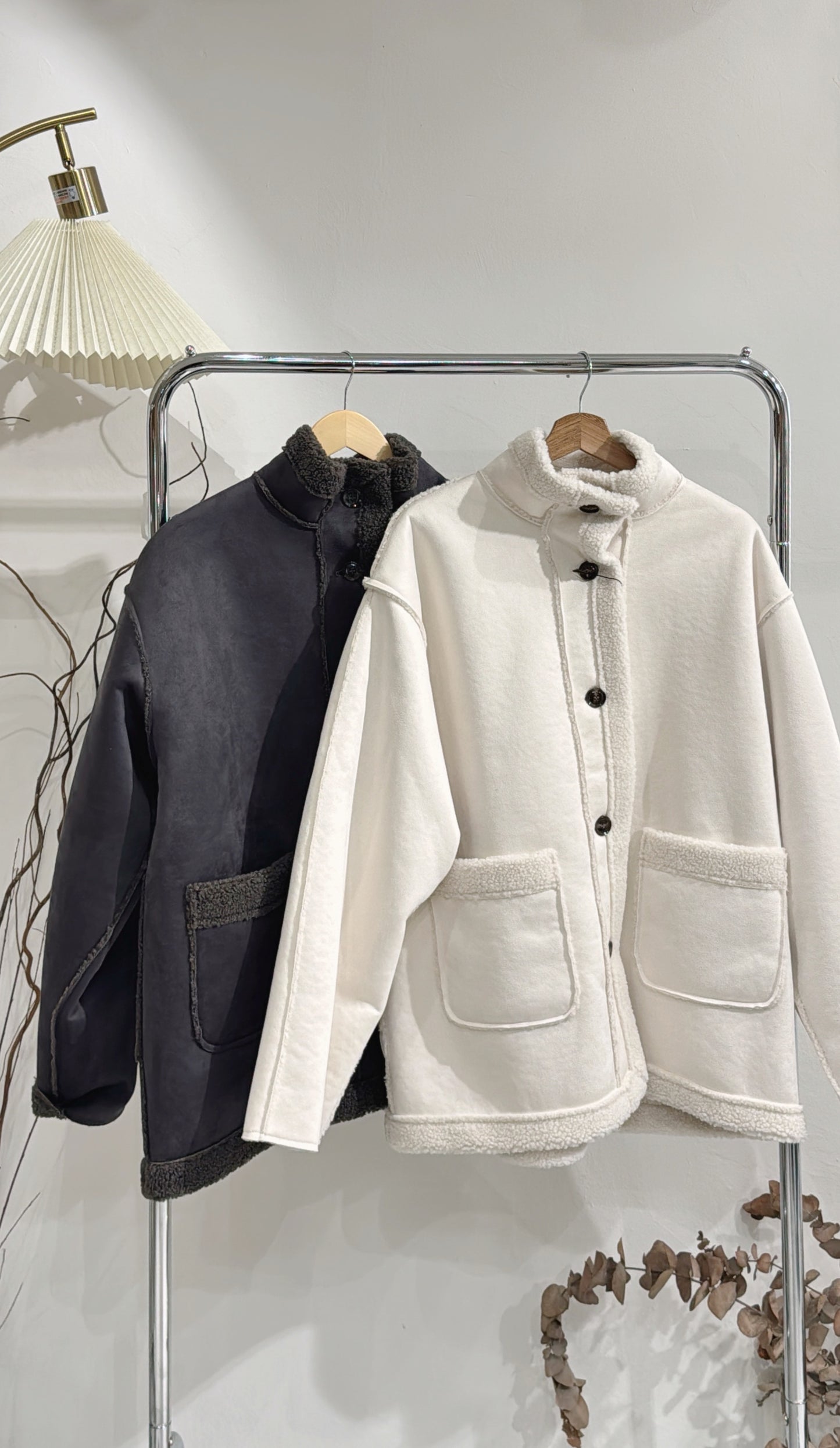 [ 現貨 / 預訂 ⋆𐙚 ̊ ] [ 店主自留！] Faux-mouton stand jacket / charcoal