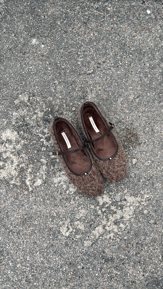 [ 預訂⋆⁺₊❅⋆ ] momo flats / brown
