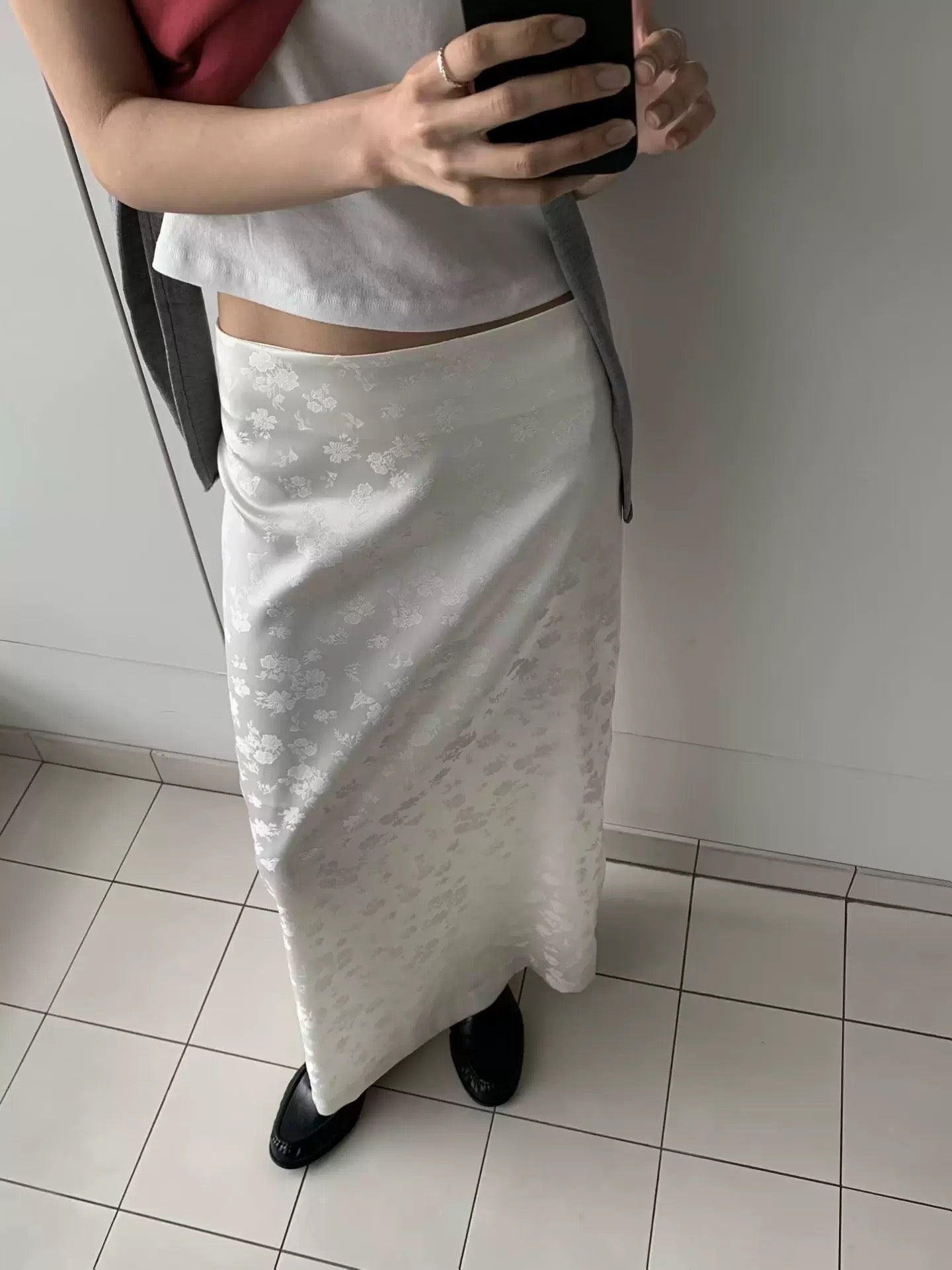 [ 預訂  ₊˚⊹♡ ] floral satin skirt / 2 colors