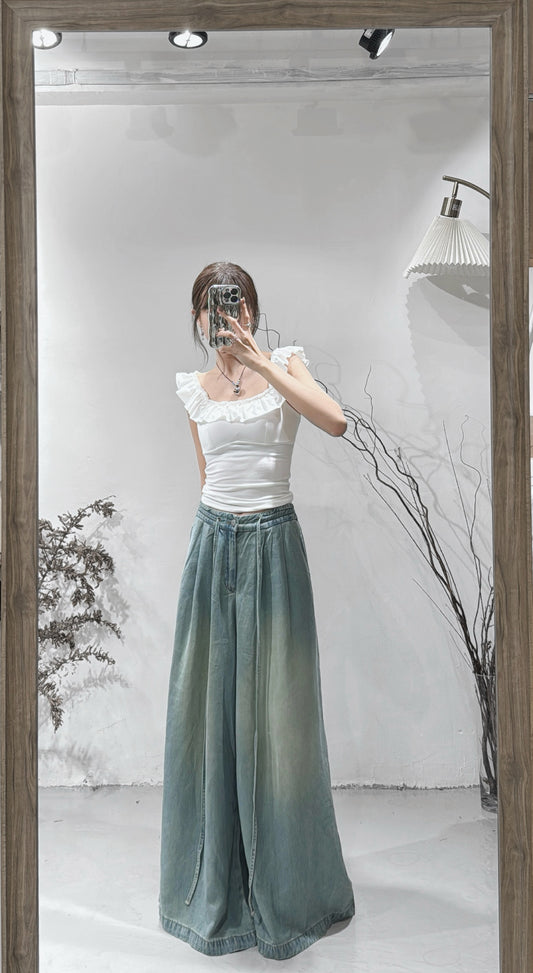 [ 超親膚！極顯瘦！] ruffle square neck top / white ( with pads)