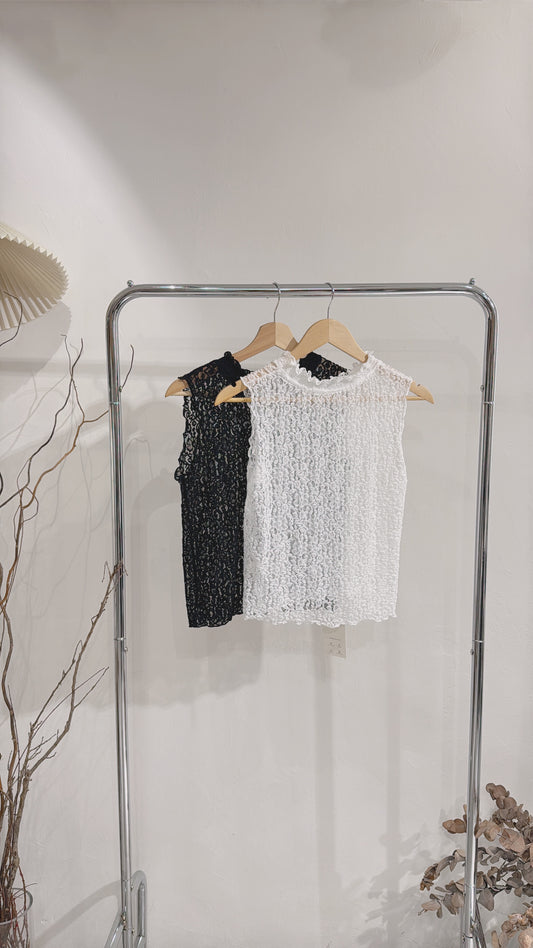 [ 限時一星期回饋價 $99  ₊˚⊹♡ ] floral round neck vest / 2 colors