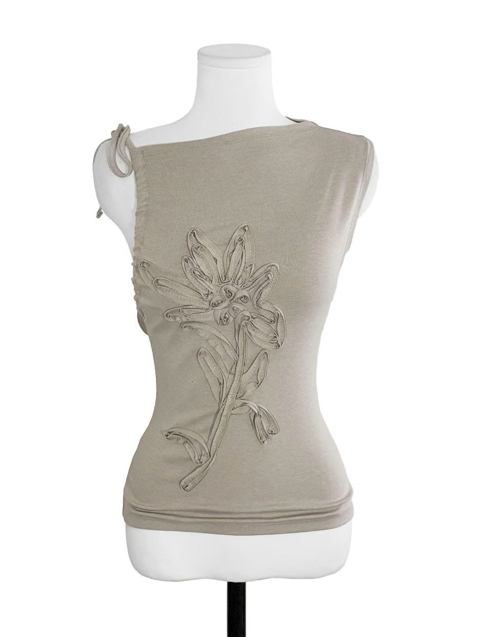 [ 預訂🪽⋆ ] Asym Ribbon Flower Top · 3 colors