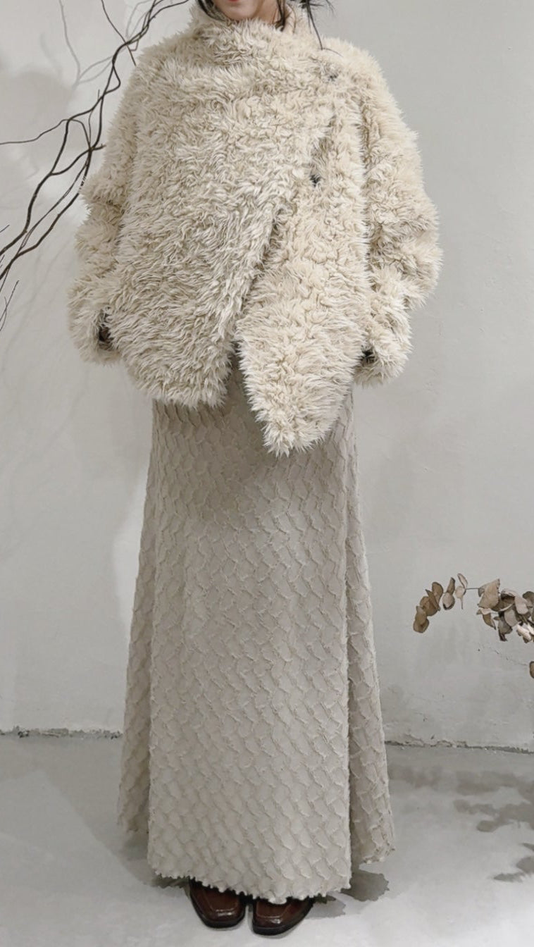 [ 預訂！˚.🎀༘⋆] [ 超保暖！] fur collared jacket / ivory