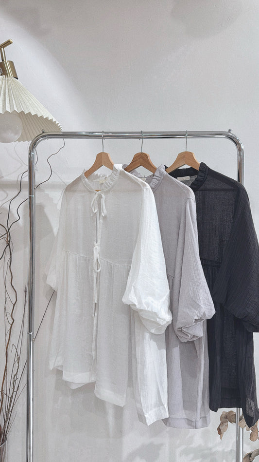 [ 現貨 / 預訂  ⋅˚₊‧ ] ballon sleeve bonnie top / black