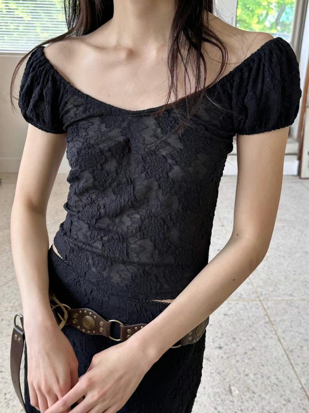 [ 預訂 𐙚˙⋆.] floral lace top / black