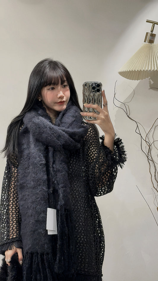 [ 現貨 / 預訂 ⋆𐙚 ̊ ] [ 超保暖！] fringed scarf / 淨色 ver.