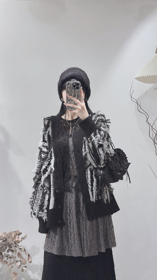 [ 現貨 / 預訂 ⋆𐙚 ̊ ] [ 店主大推！] Fringed oversized outer / black