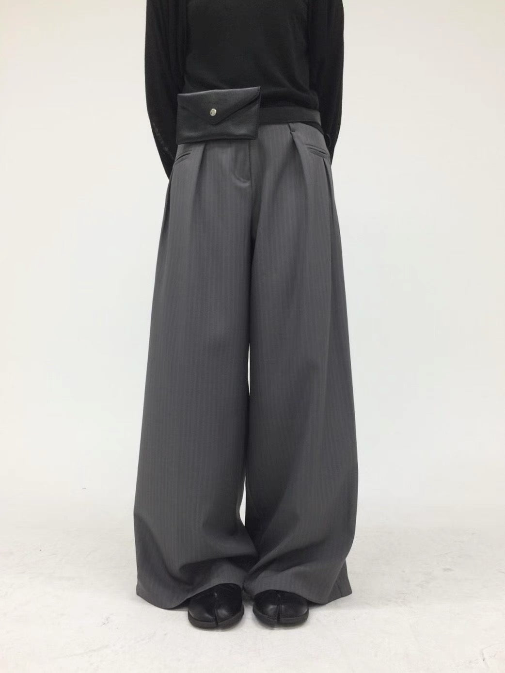 [ 預訂𐙚⋆˚ ] [ must pick! 版型100分的西褲 ] Striped pintuck slacks / 2 colors