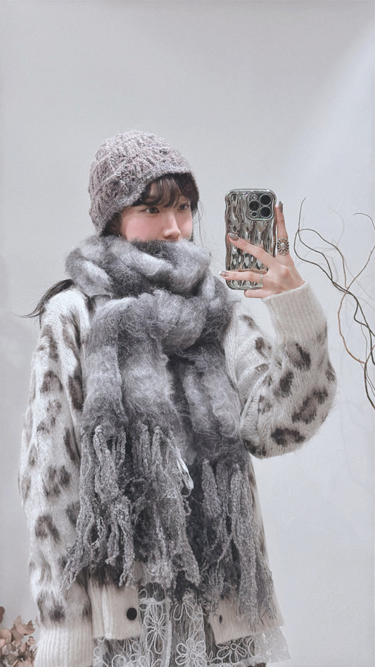 [ 現貨 / 預訂 ⋆𐙚 ̊ ] fringed scarf / charcoal
