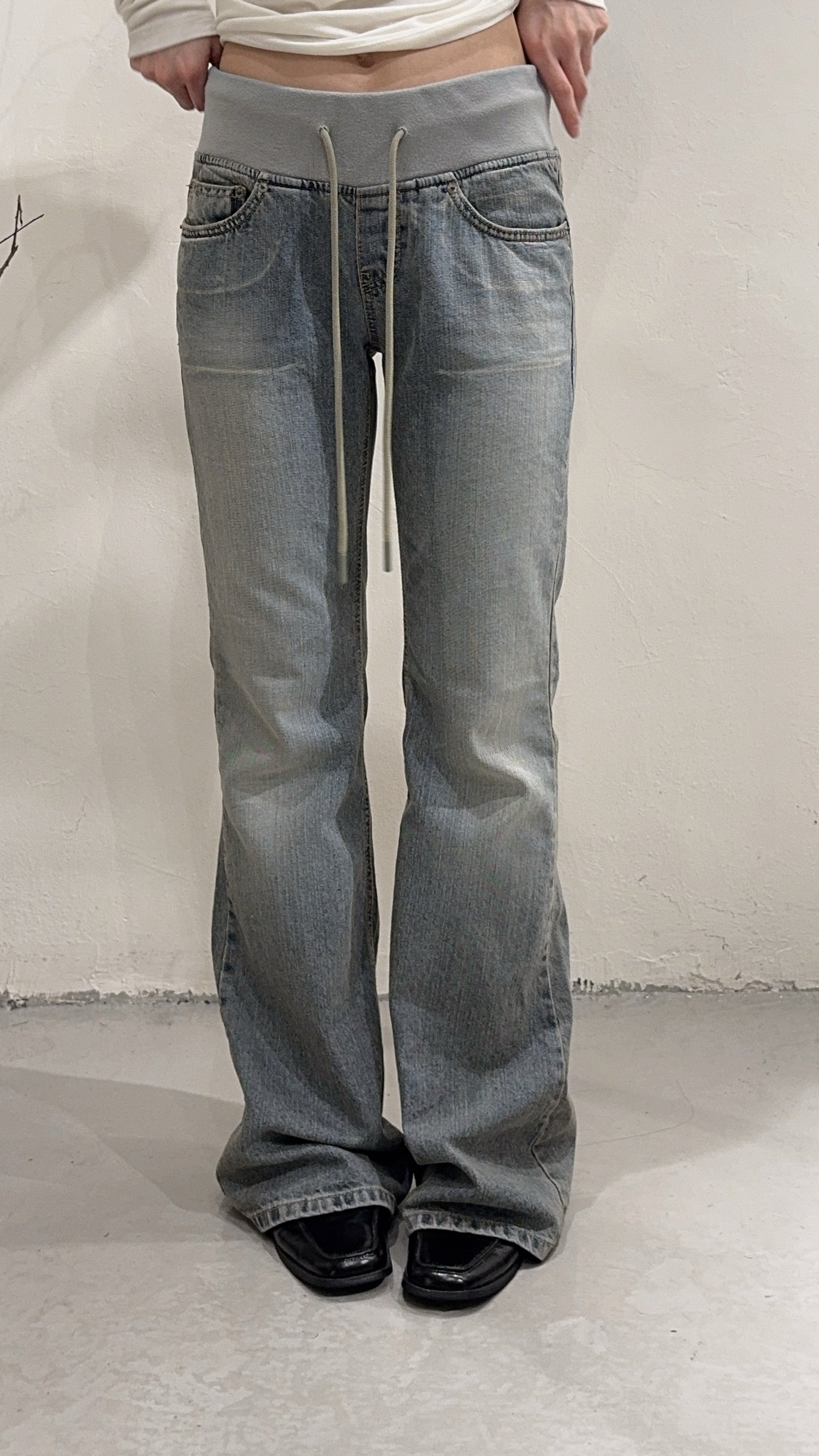 [ ˚.🎀༘⋆ HEART2HEART IAN 同款！] [ 預訂！] Low rise ian jeans