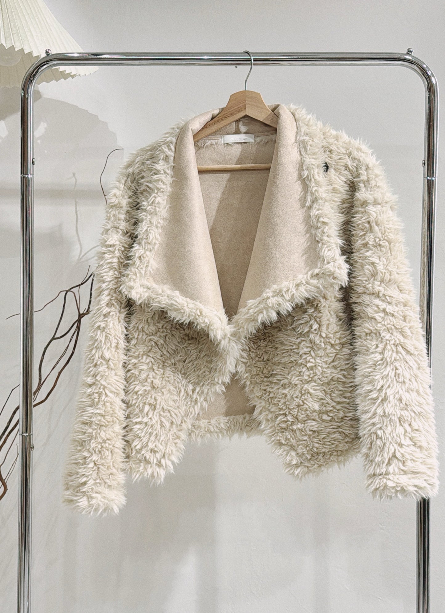 [ 預訂！˚.🎀༘⋆] [ 超保暖！] fur collared jacket / ivory