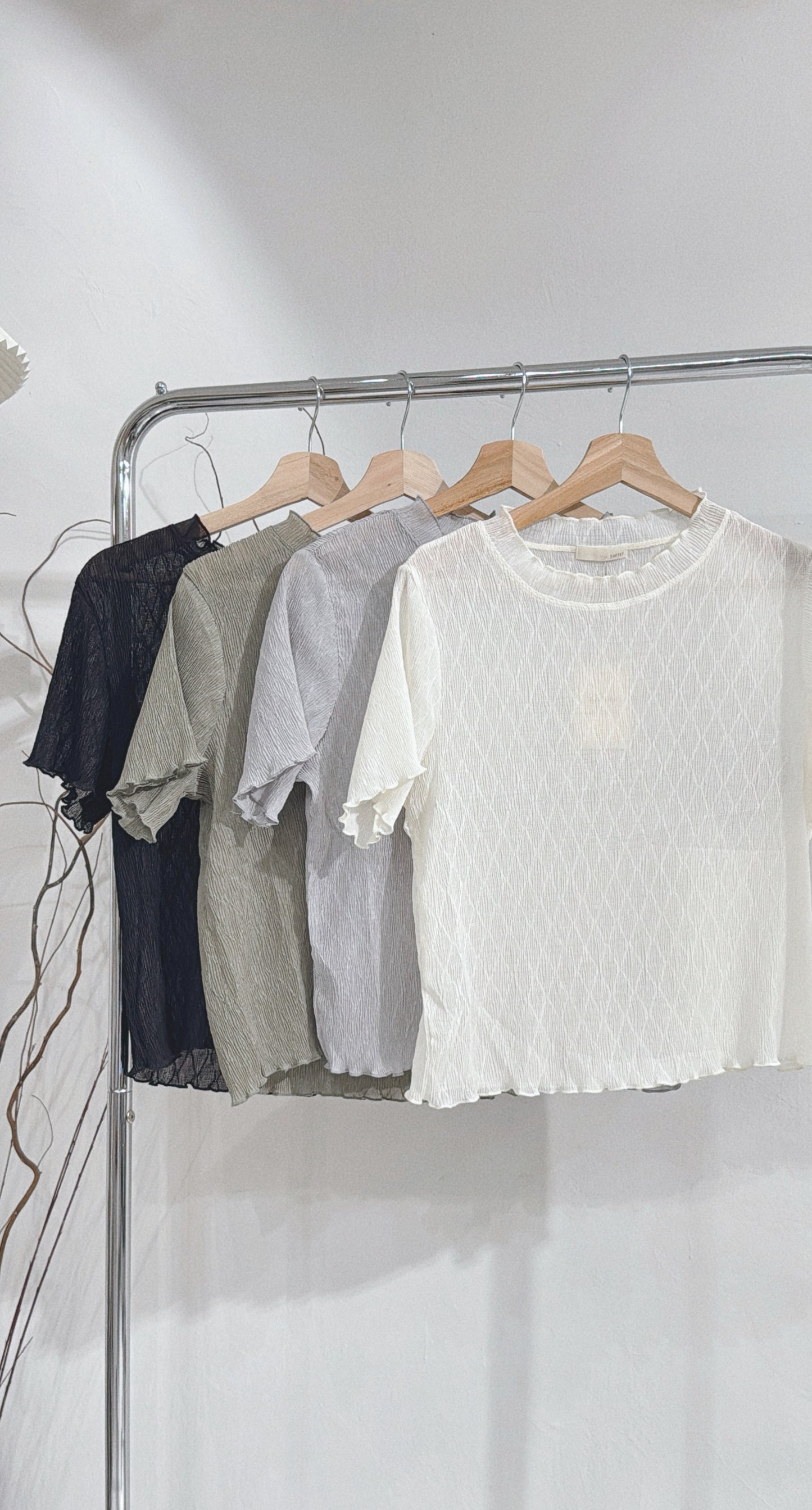 [ 透氣樹紋tee！⋆˙⟡] textured basic tee / 4 colors