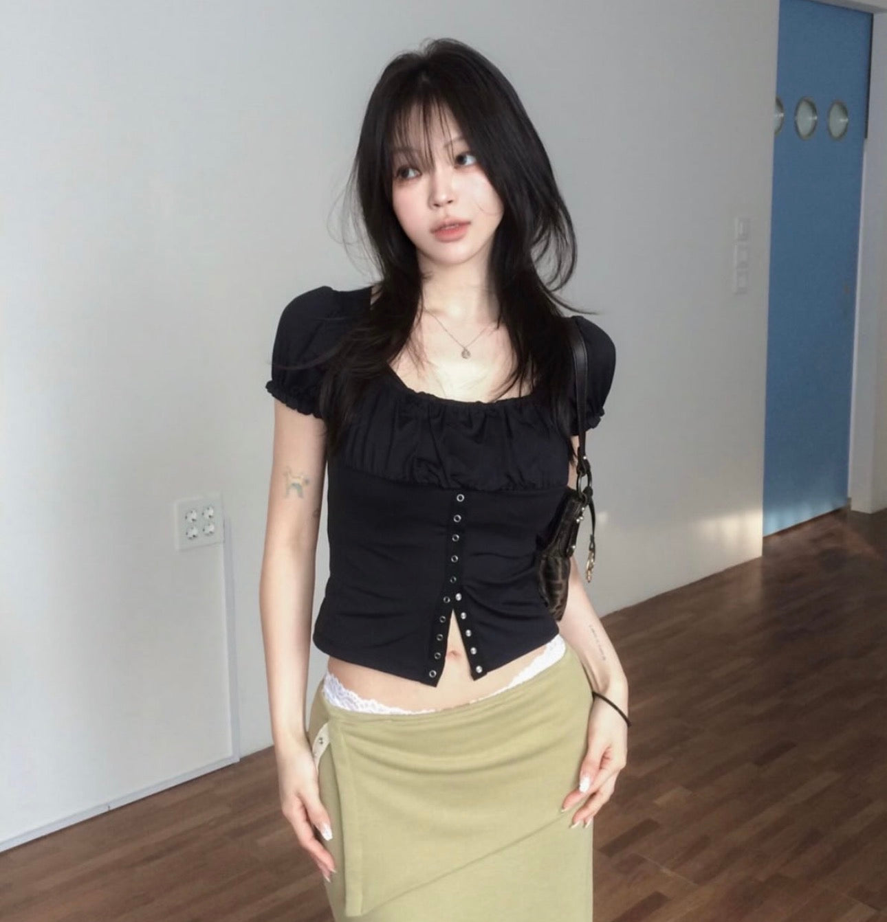 [ 預訂🪽⋆ ] [ onni 人手一件！]  puff tee / 2 colors