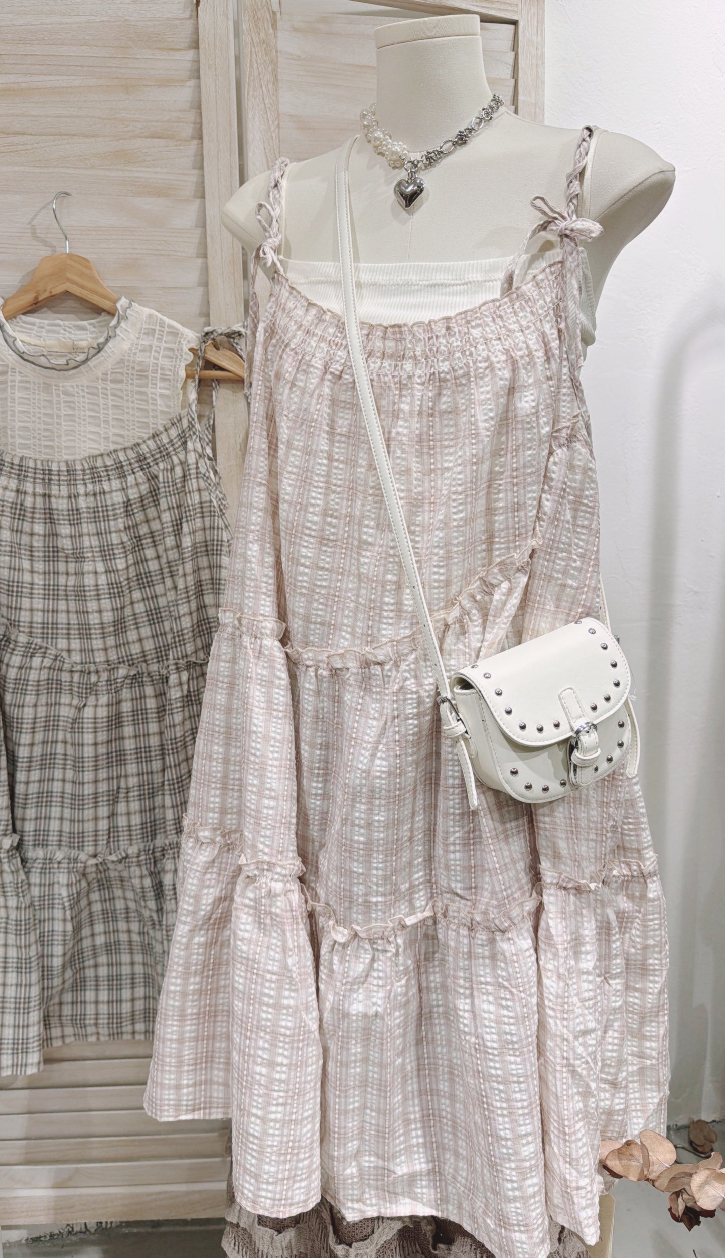 [ 奶油色 ˚⊹♡ ] checkered ops / 3 colors