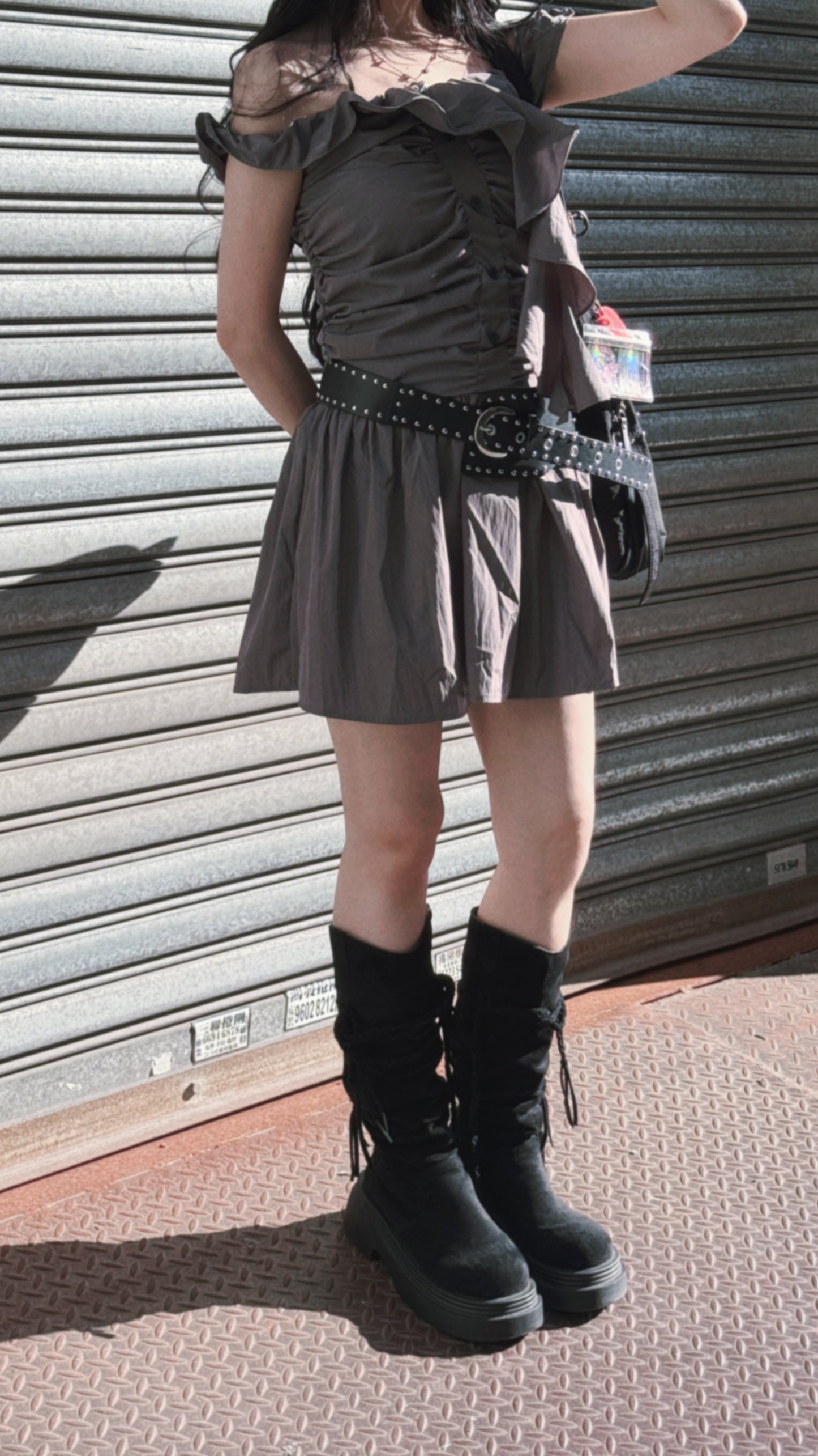 [ 預訂˚.🎀༘⋆ ] Ruffle belted ops / charcoal