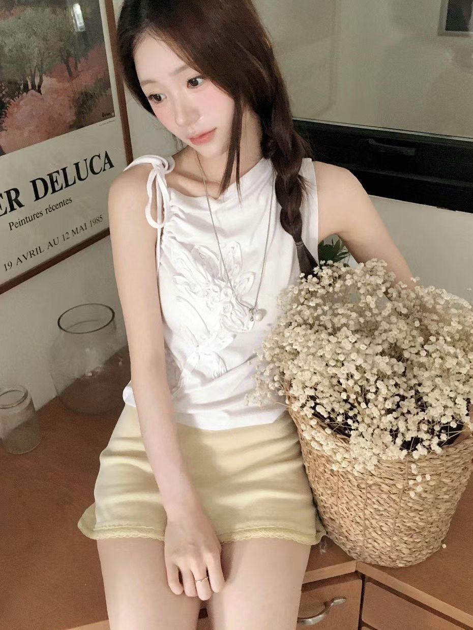 [ 預訂🪽⋆ ] Asym Ribbon Flower Top · 3 colors