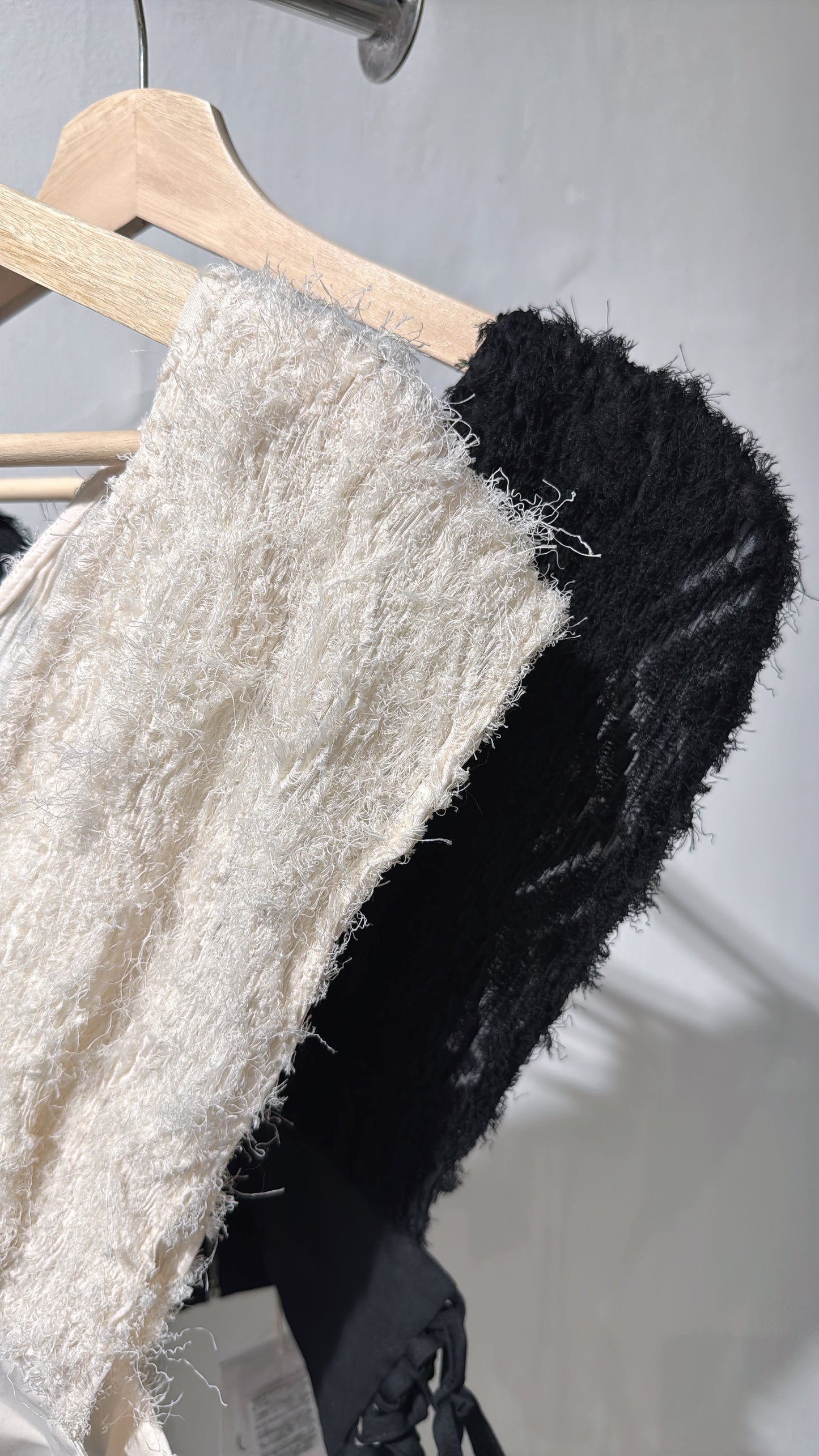 [ 日系女生必入！］feather vest / 2 colors