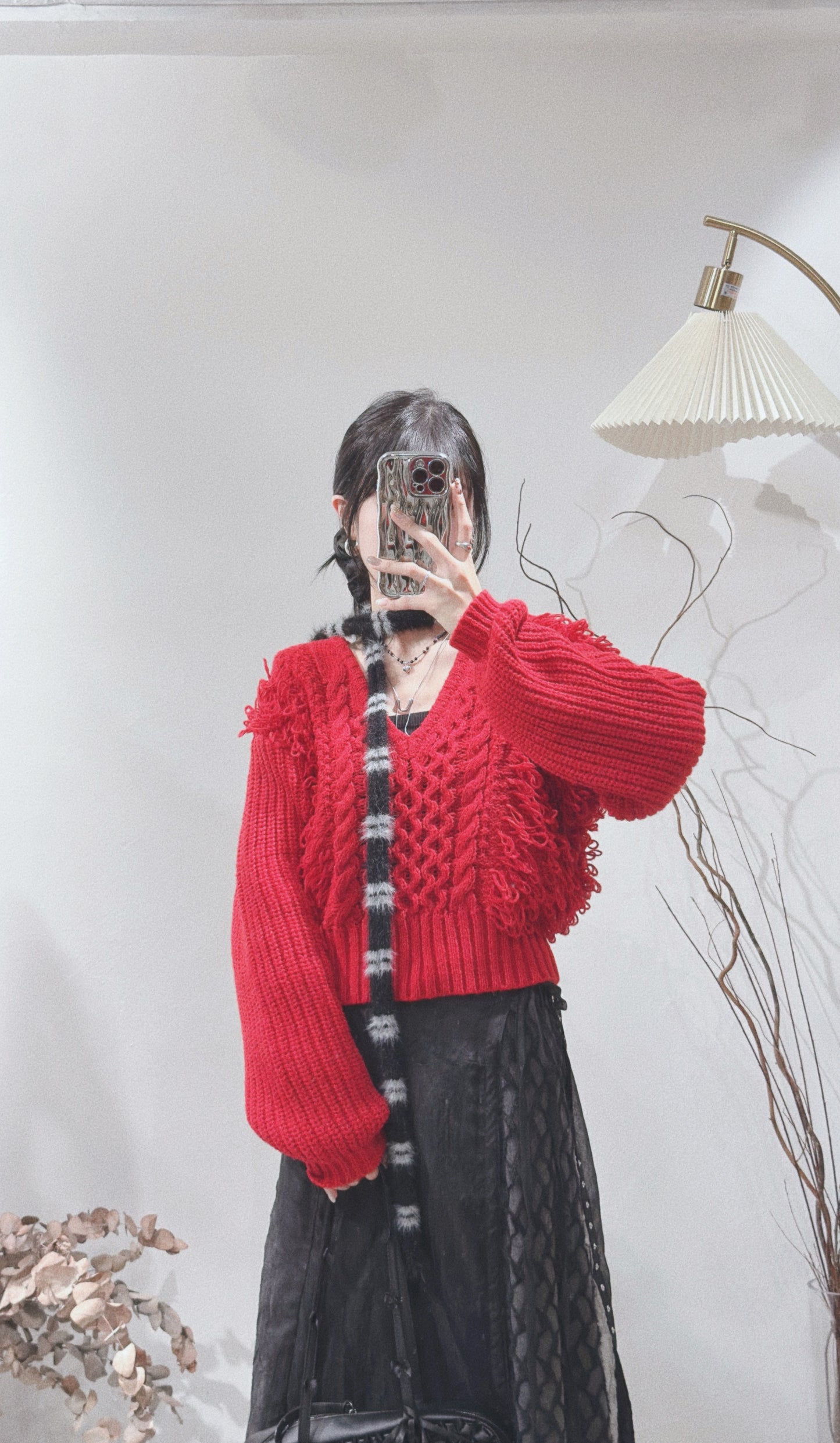 [ 限量現貨 ⋆𐙚 ̊ ] [ 新年must hv!🧧] fringed v-neck knit / red