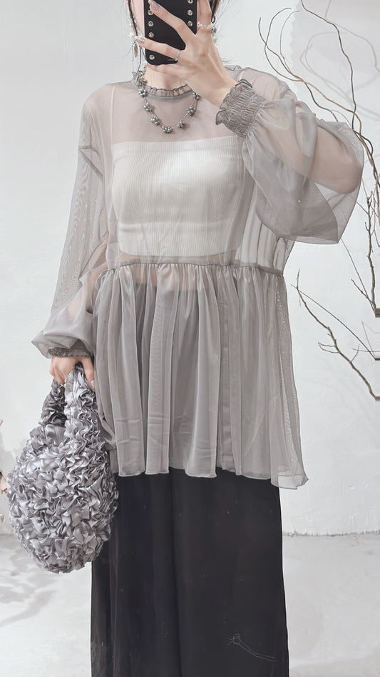 [ 現貨/預訂 ⋆.𐙚 ̊ ] [ 輕身！通透感！] Collared blouse / grey