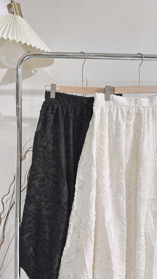 [ 現貨/預訂˚⊹♡ ] [小個子友好! ]  Jacquard Balloon Skirt / 2 colors