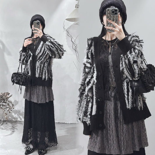 [ 現貨 / 預訂 ⋆𐙚 ̊ ] [ 店主大推！] Fringed oversized outer / black