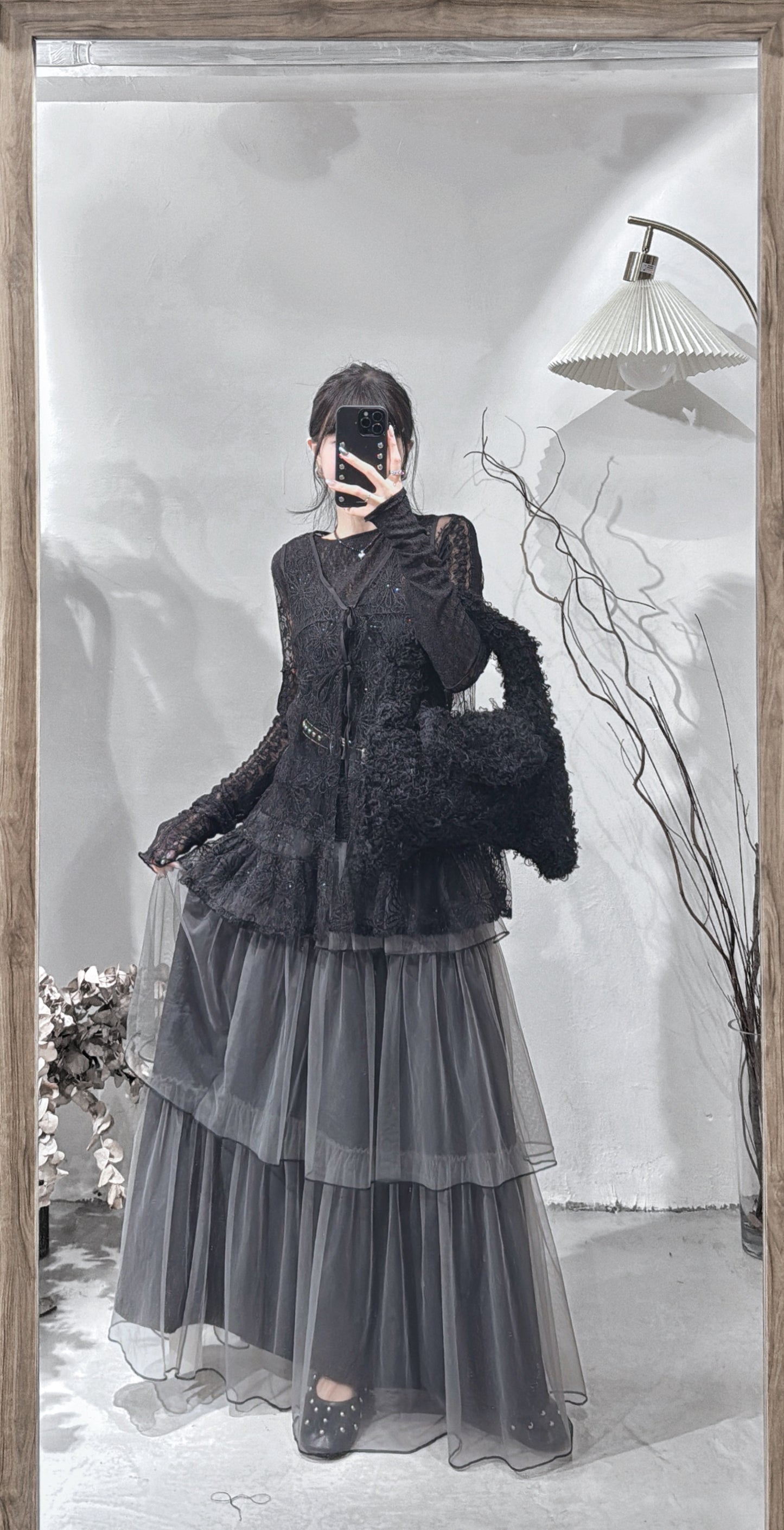 [ 預訂/現貨 📷 ༘ ⋆｡ ˚ ] patchwork lace top / black