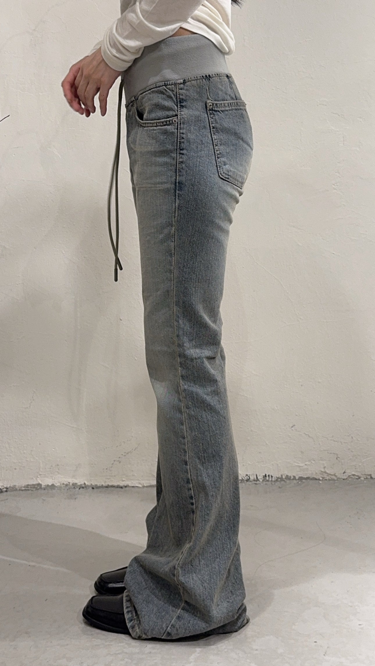 [ ˚.🎀༘⋆ HEART2HEART IAN 同款！] [ 預訂！] Low rise ian jeans