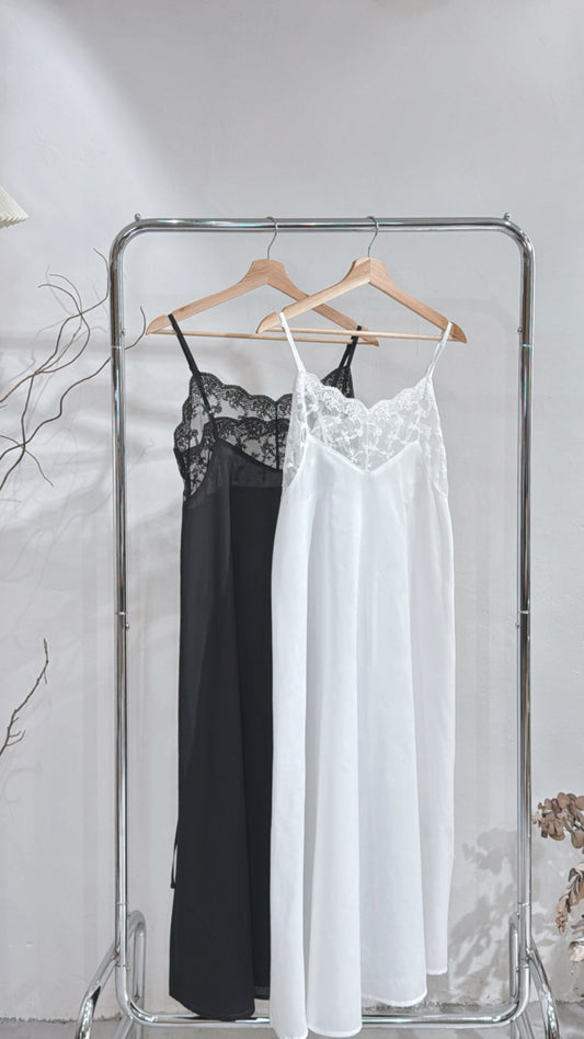 [ 現貨 / 預訂  ₊˚⊹♡ ] lace patchwork ops / 2 colors