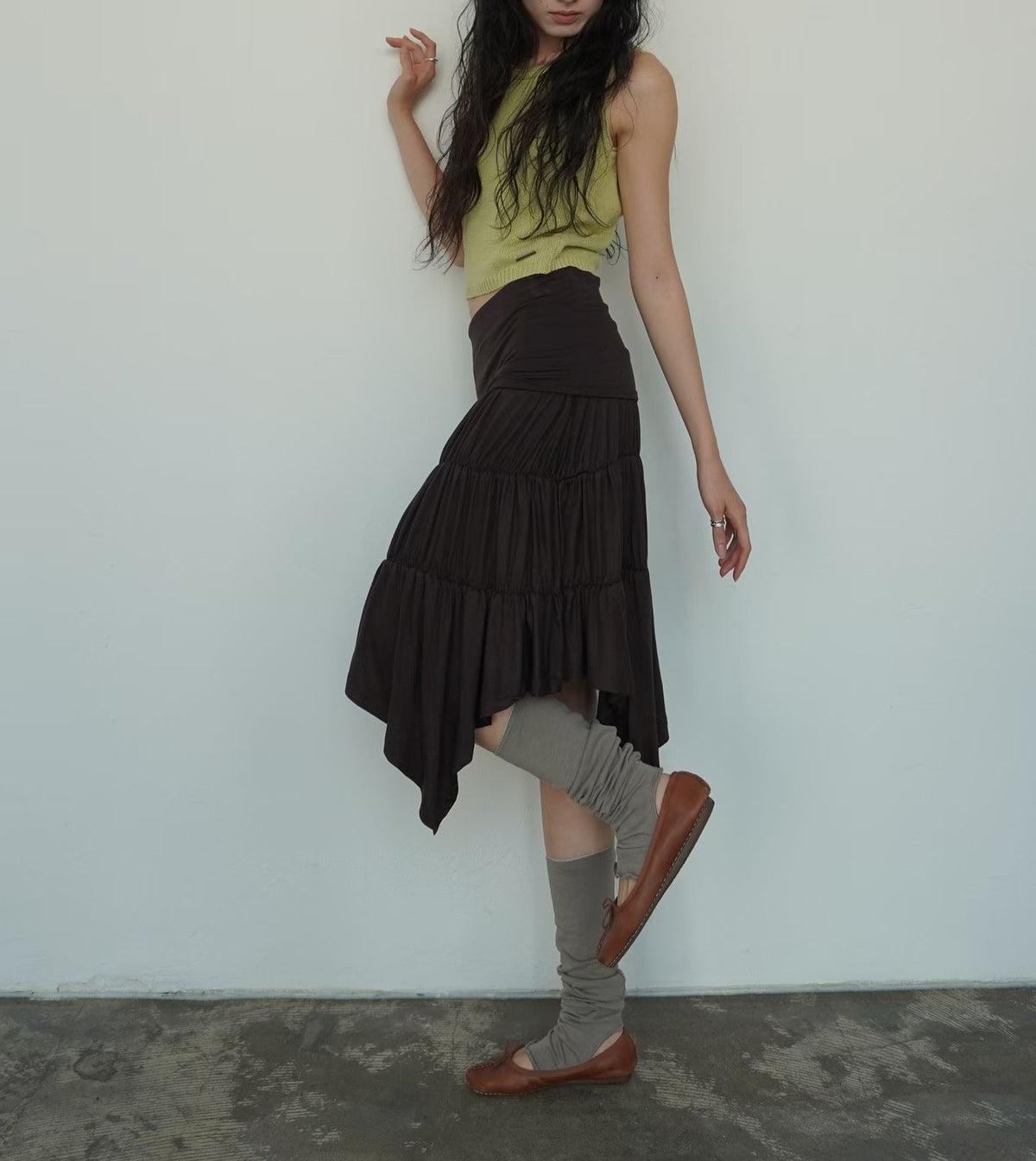 ［ 預訂 🐈‍⬛✨ ] Tiered Drape Midi Skirt / brown