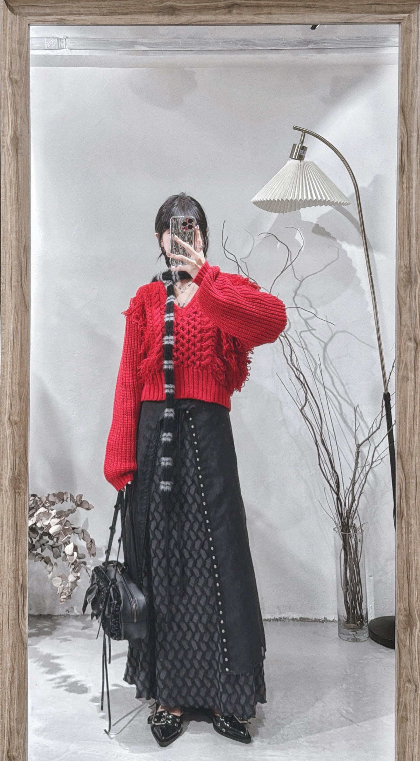 [ 限量現貨 ⋆𐙚 ̊ ] [ 新年must hv!🧧] fringed v-neck knit / red